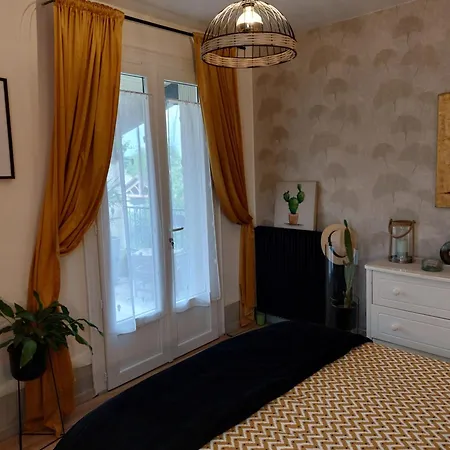 La Terrasse De Roxane